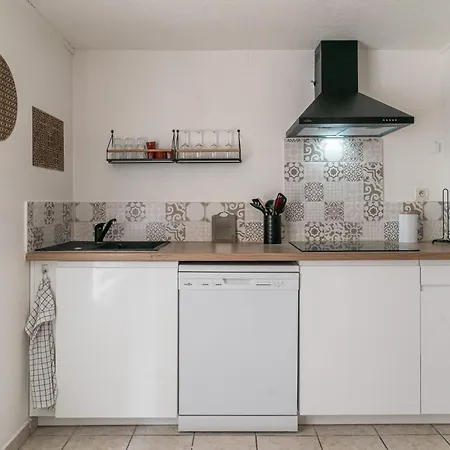 Le Midi - Duplex Climatisé - Proche *